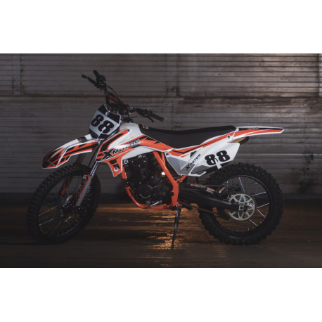 XMOTOS XZT250 - XB88 250CC 4T 21/18