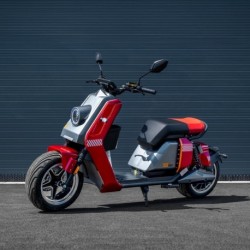 Elektroskútr Lera Scooters C7 skútr 3000W Červená